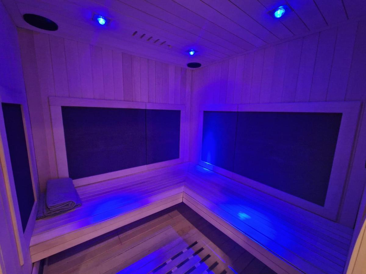 Rouen Centre Avec Sauna - Jacuzzi - Parking - 5 Etoiles ภายนอก รูปภาพ